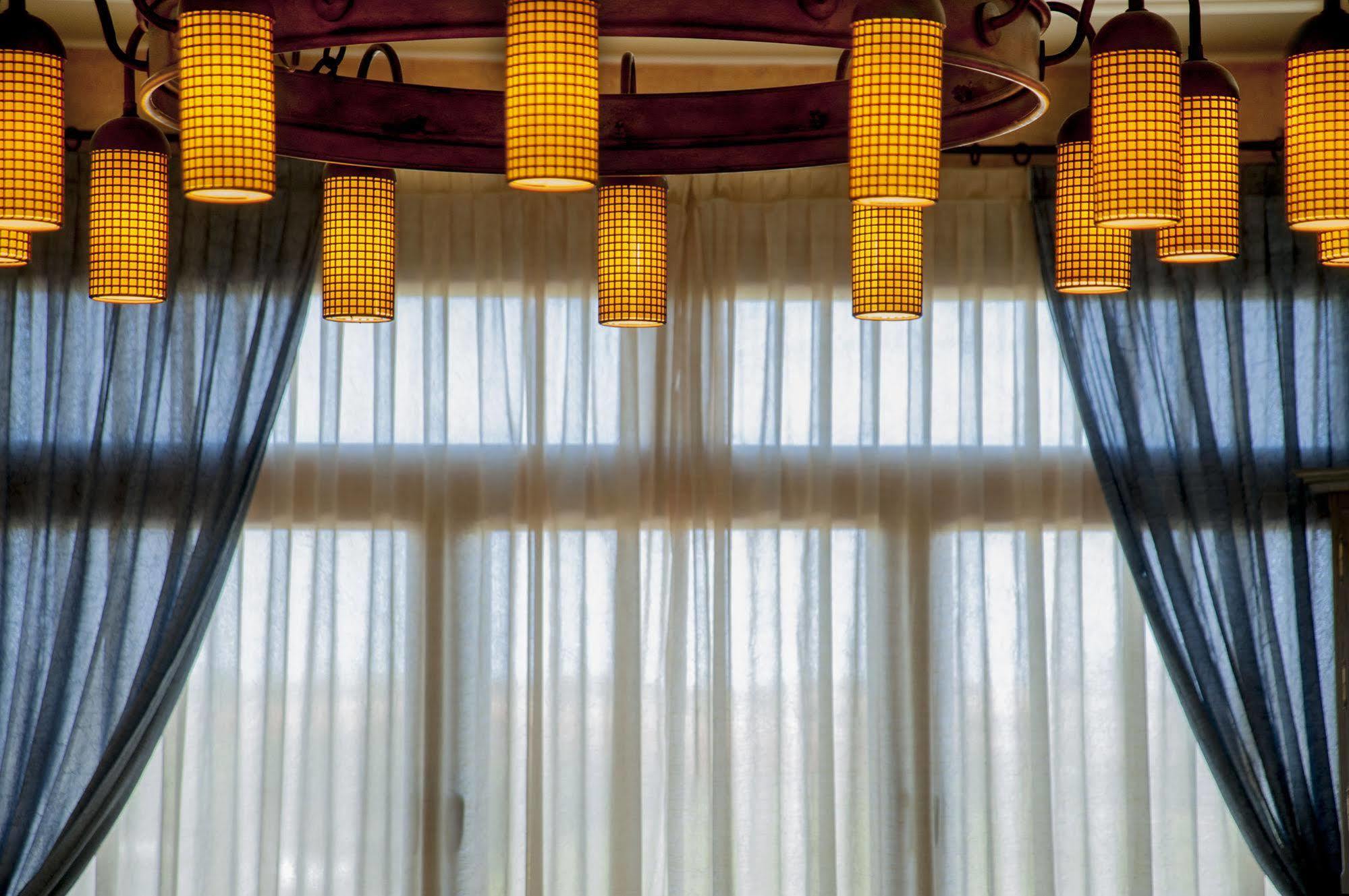 Hotel Moya Honrubia Bagian luar foto